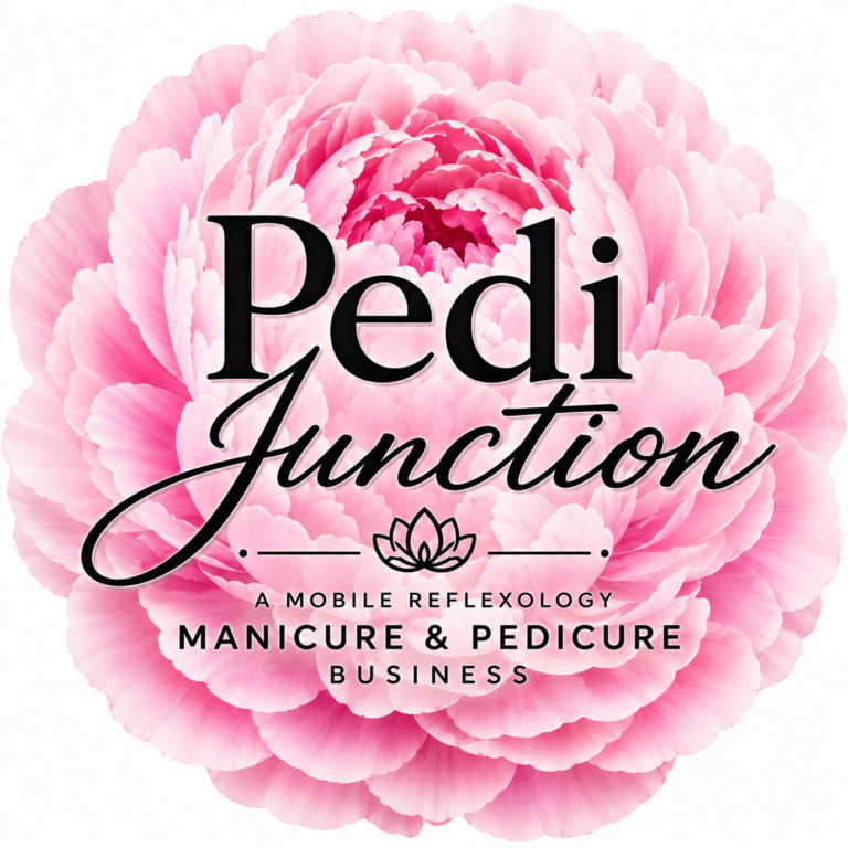 pedi junc logo 1 768x768